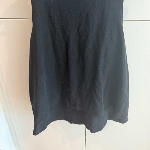 Darity Hero - Double Layer Hands Free Nursing & Pumping Top - Onyx (Black) in L - Picture 5 of 6